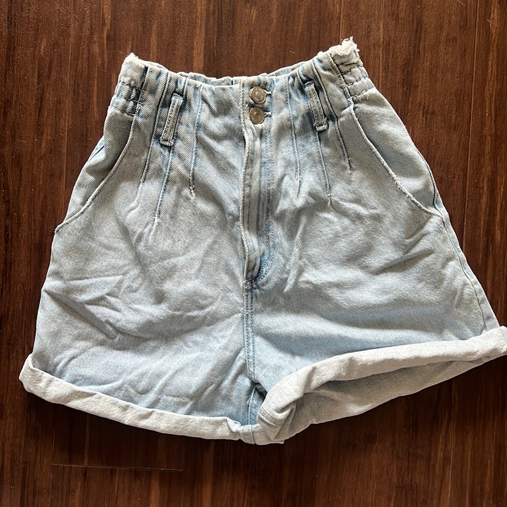 Zara size 2 paper bag shorts